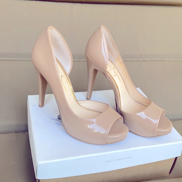 Jessica Simpson Pumps - Picture 1 of 5